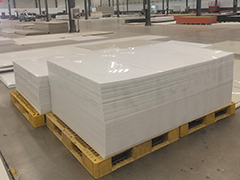 关于聚乙烯塑料板产品有哪些性呢？