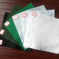 短丝土工布